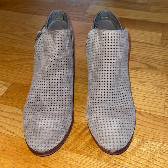 Sam Edelman Booties - Picture 1 of 6